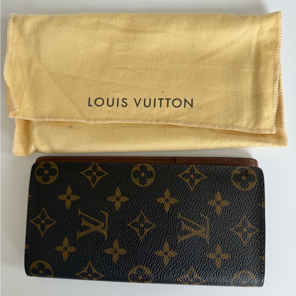 Louis Vuitton Black and Brown Monogram Wallet / Brazza Wallet